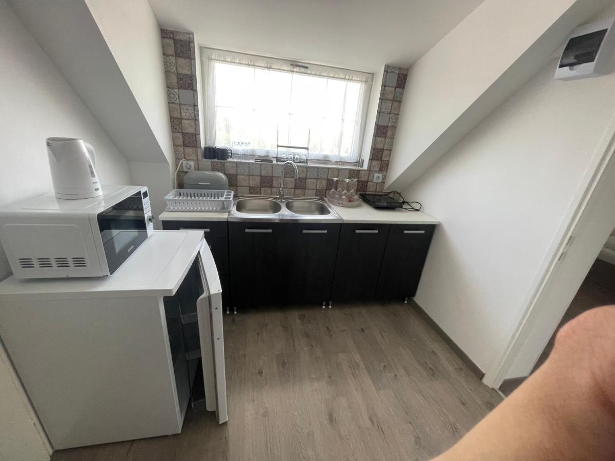 Platan Vendeghaz Apartment